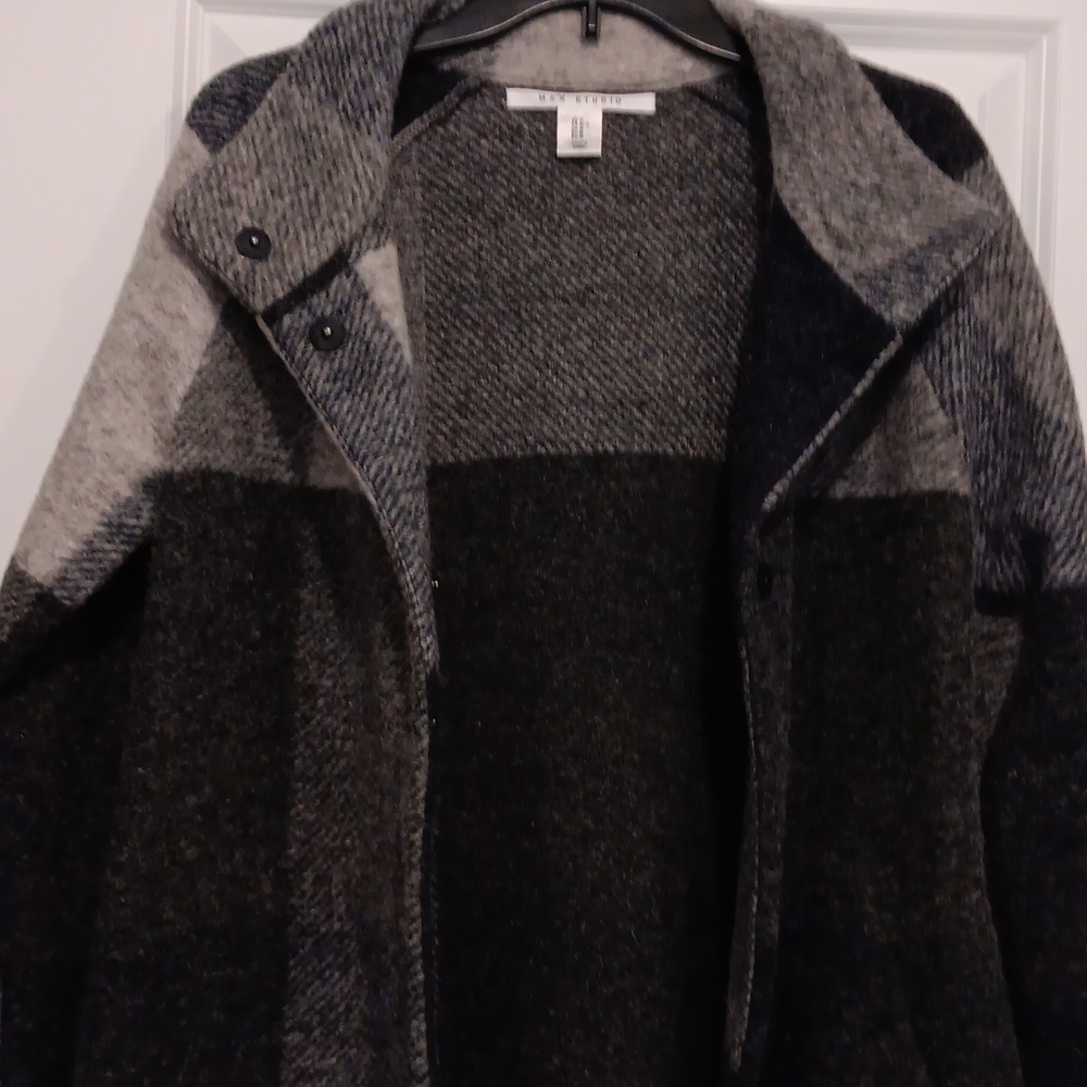 Jacket - Picture 6 of 7